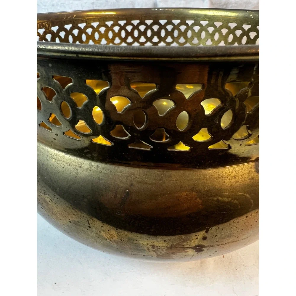 Vintage Brass Footed Planter‎ Reticulated Rim Lion Paw Feet Cachepot Bowl 7.5in